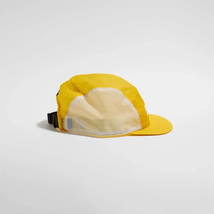 vaga-feather-light-cap-running-cap-yellow-side.webp