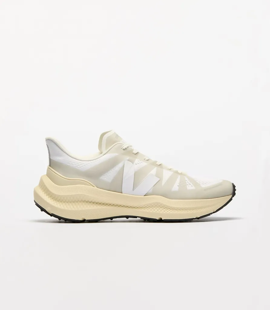 VEJA Shoe M's Condor 3 Advanced (40, FULL-WHITE)