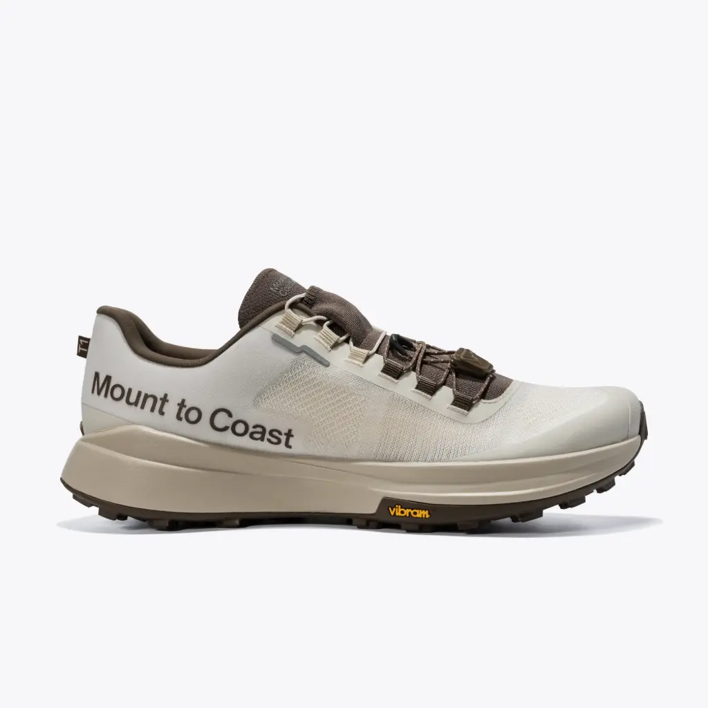 Mount to Coast Shoe M's T1