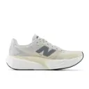 New Balance Shoe W's FuelCell Rebel v5 - Linen